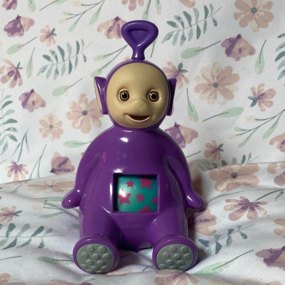 Vintage 1998 Teletubbies  Tinky Hasbro Sitting Rollerball